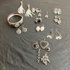 Black & white  earrings pendants bracelet rings